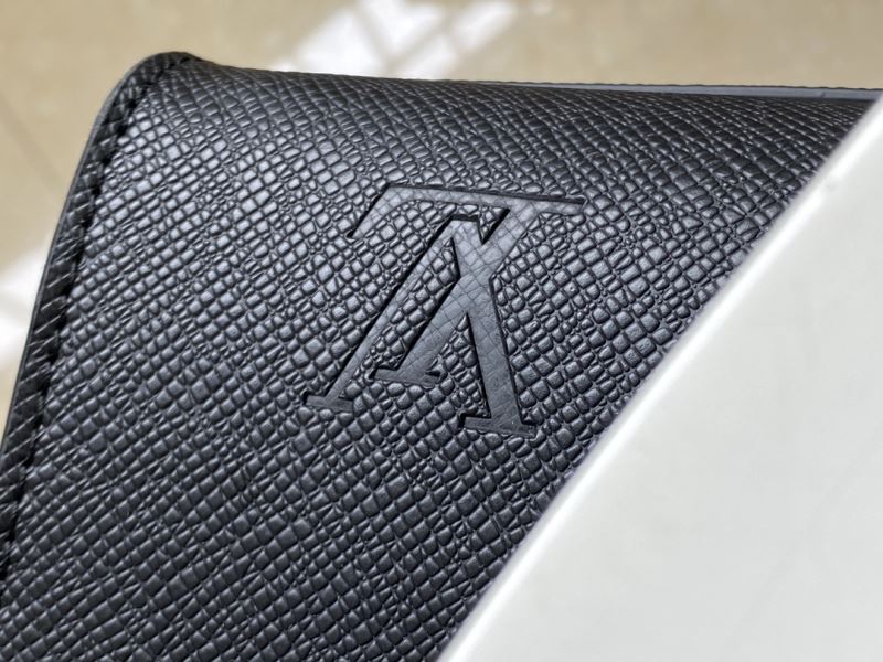 Mens Louis Vuitton Briefcases